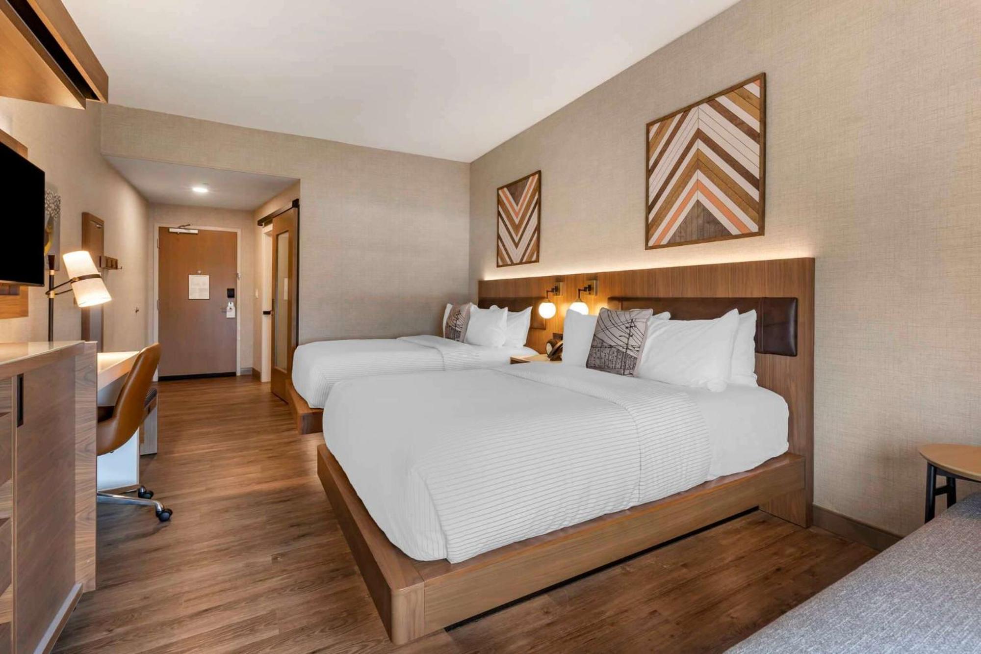 Cambria Hotel Columbia Downtown The Vista Exterior photo