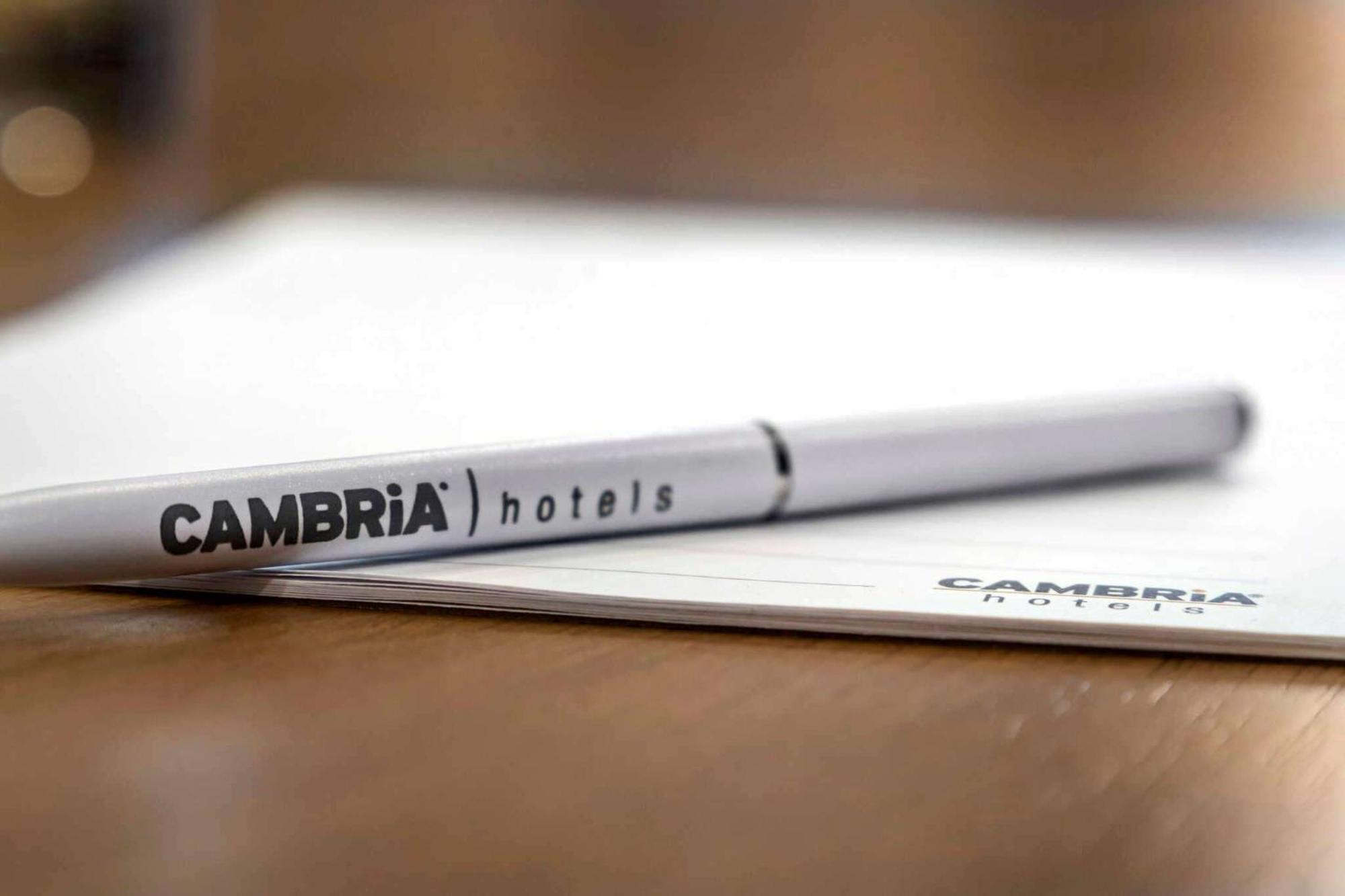 Cambria Hotel Columbia Downtown The Vista Exterior photo